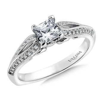 Diamond Engagement Ring RQ9409W