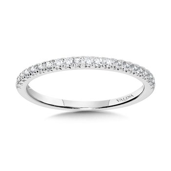 Straight Diamond Wedding Band R1149BW-SR