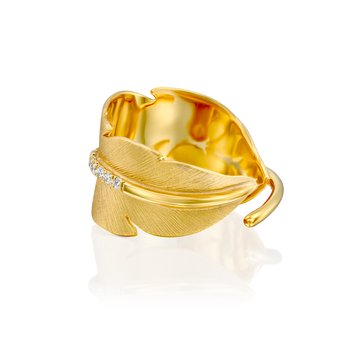 Handcrafted Feather Diamond Ring   4155