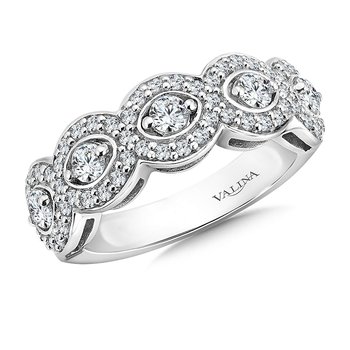 Diamond Anniversary Band R9523BW